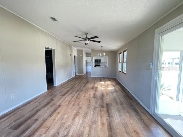 909 Orchid Street - Photo 4
