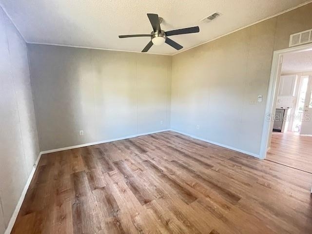 909 Orchid Street - Photo 16