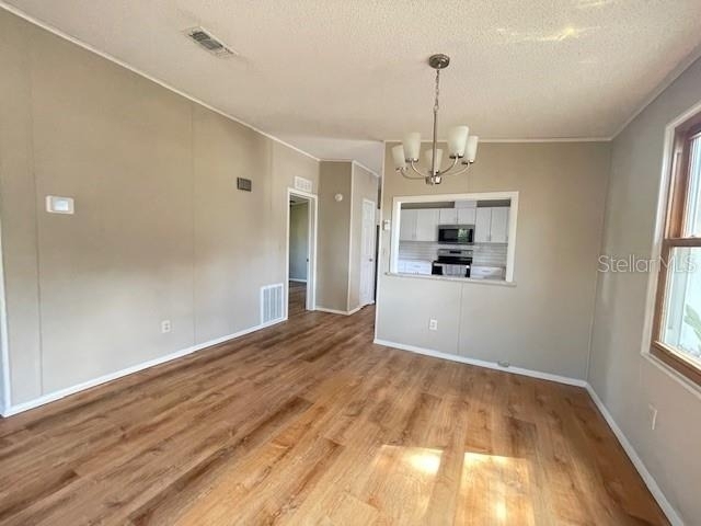909 Orchid Street - Photo 6