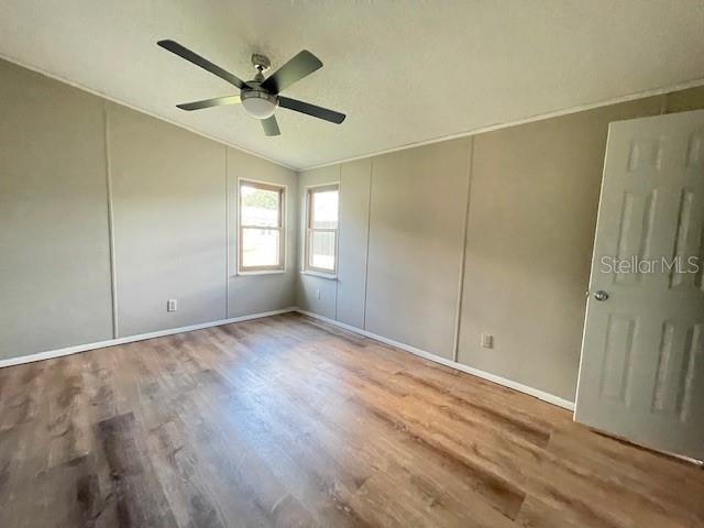 909 Orchid Street - Photo 11