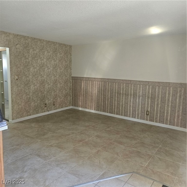 350 E Desert Inn Road - Photo 6