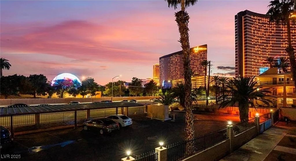 350 E Desert Inn Road - Photo 28
