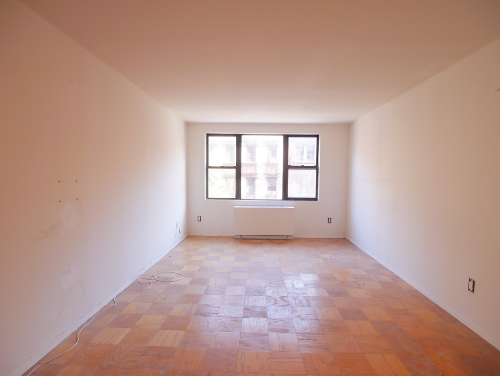 320 East 9th Street - Photo 0