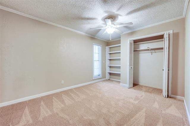 412 Hollyhill Lane - Photo 8