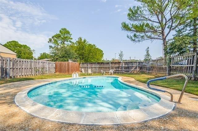 412 Hollyhill Lane - Photo 14