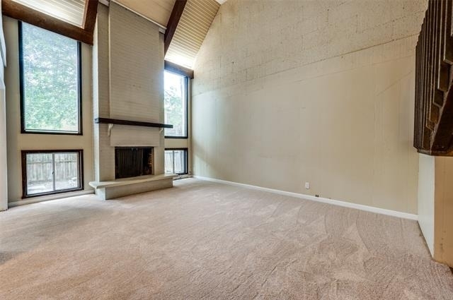 412 Hollyhill Lane - Photo 3