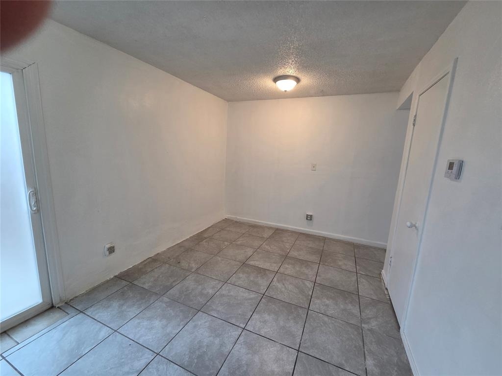 401 Se 12th Street - Photo 4