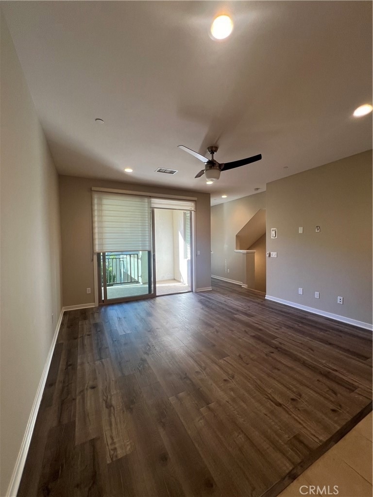 177 Magnet - Photo 24
