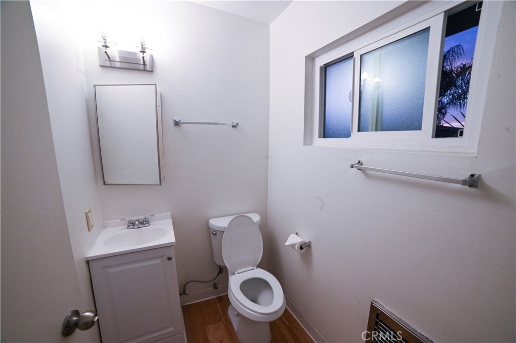7745 Laurel Canyon Boulevard - Photo 17