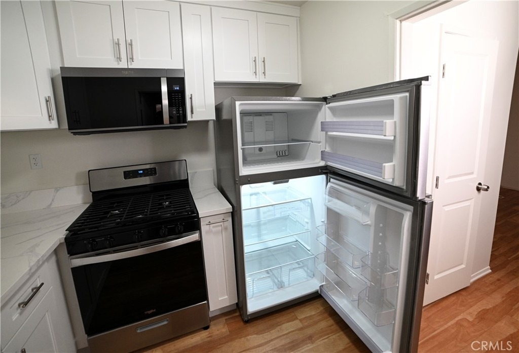 7745 Laurel Canyon Boulevard - Photo 15