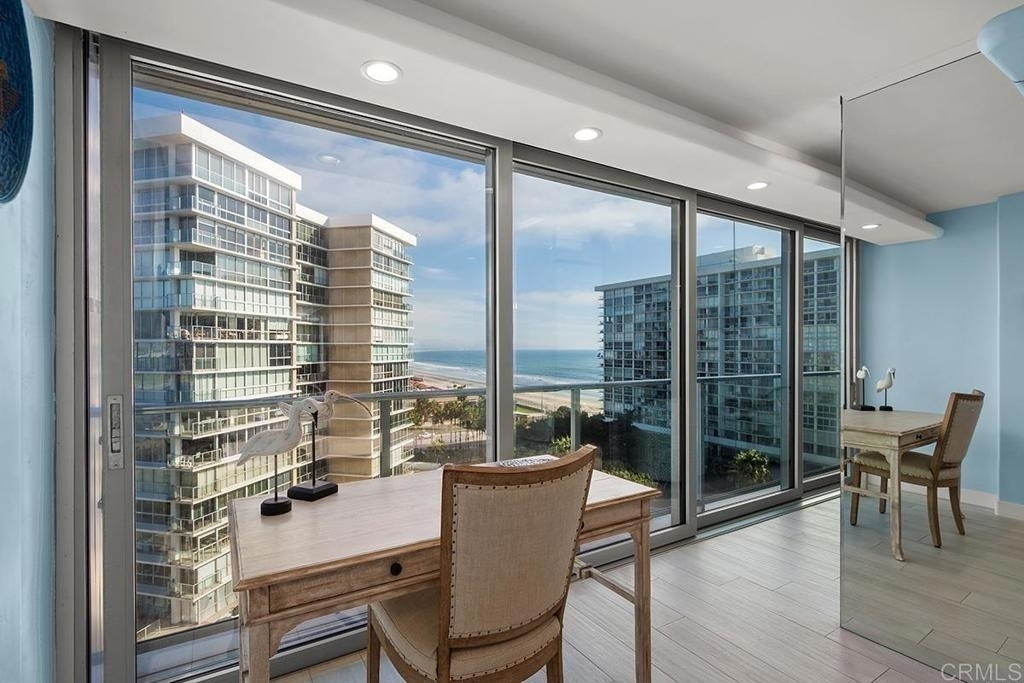 1810 Avenida Del Mundo - Photo 29