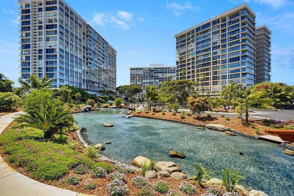 1810 Avenida Del Mundo - Photo 40