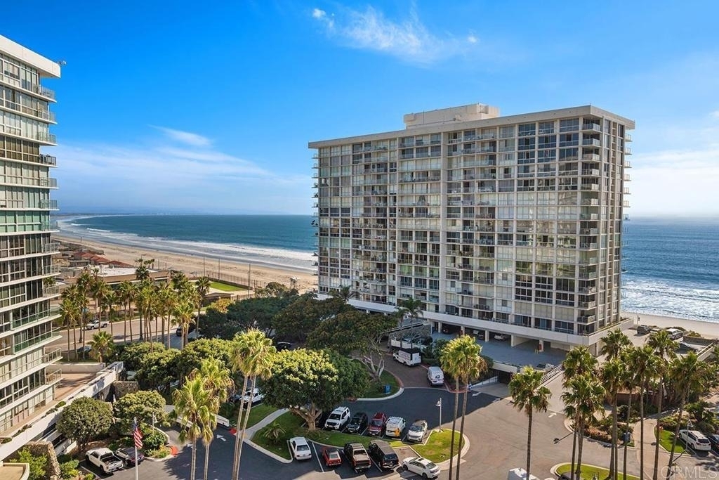 1810 Avenida Del Mundo - Photo 12