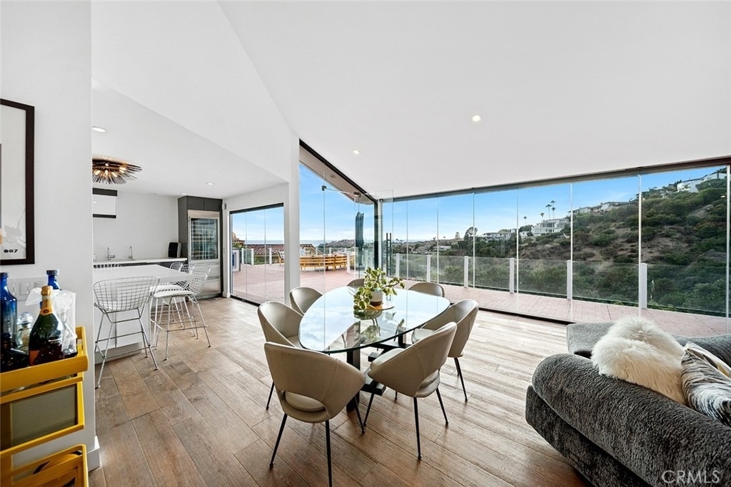 343 Emerald Bay - Photo 3