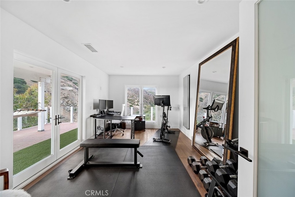 343 Emerald Bay - Photo 32