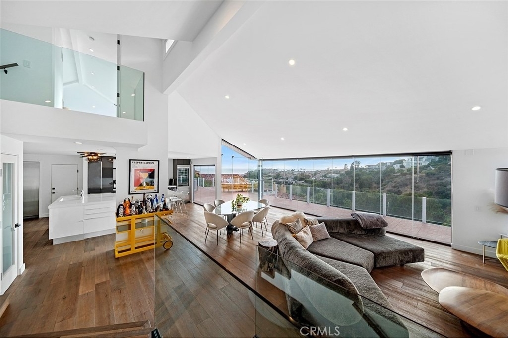 343 Emerald Bay - Photo 4