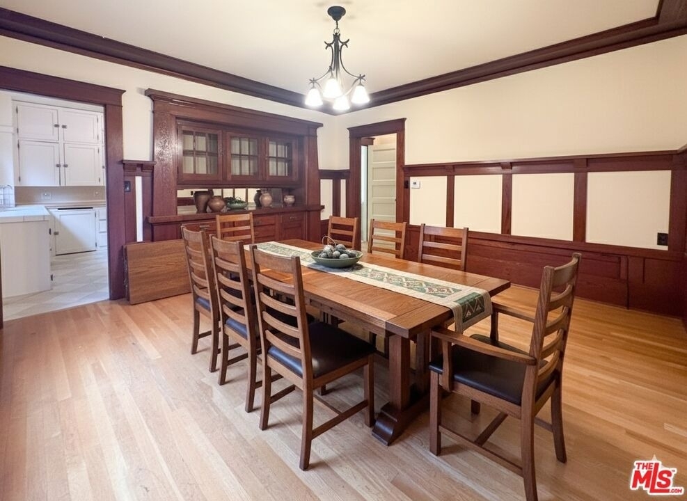 1123 Marion Avenue - Photo 6