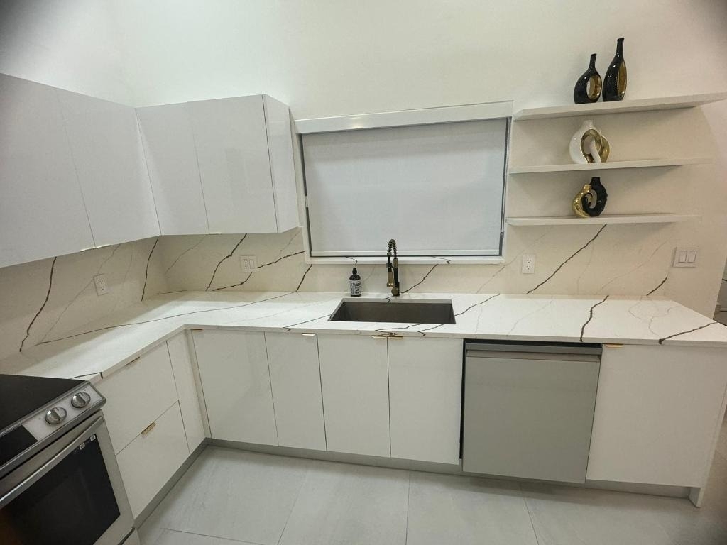 18 Selby Lane - Photo 7