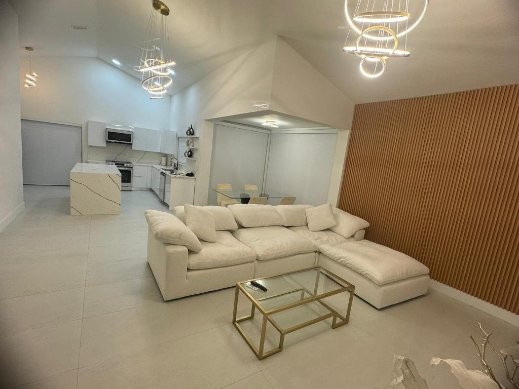 18 Selby Lane - Photo 2