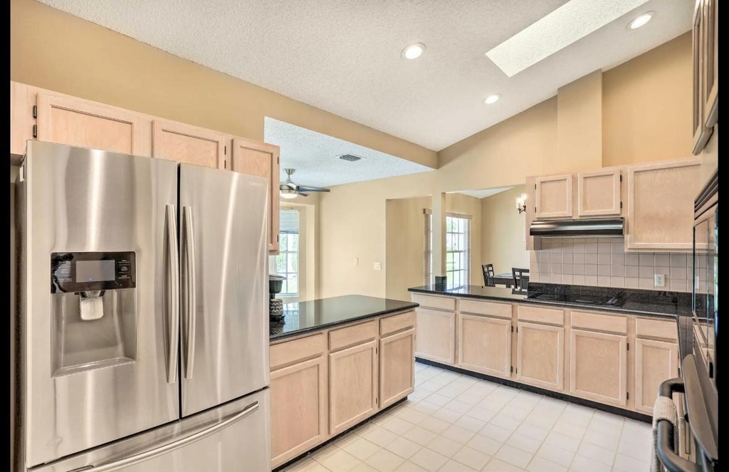 2937 Se Cates Circle - Photo 21