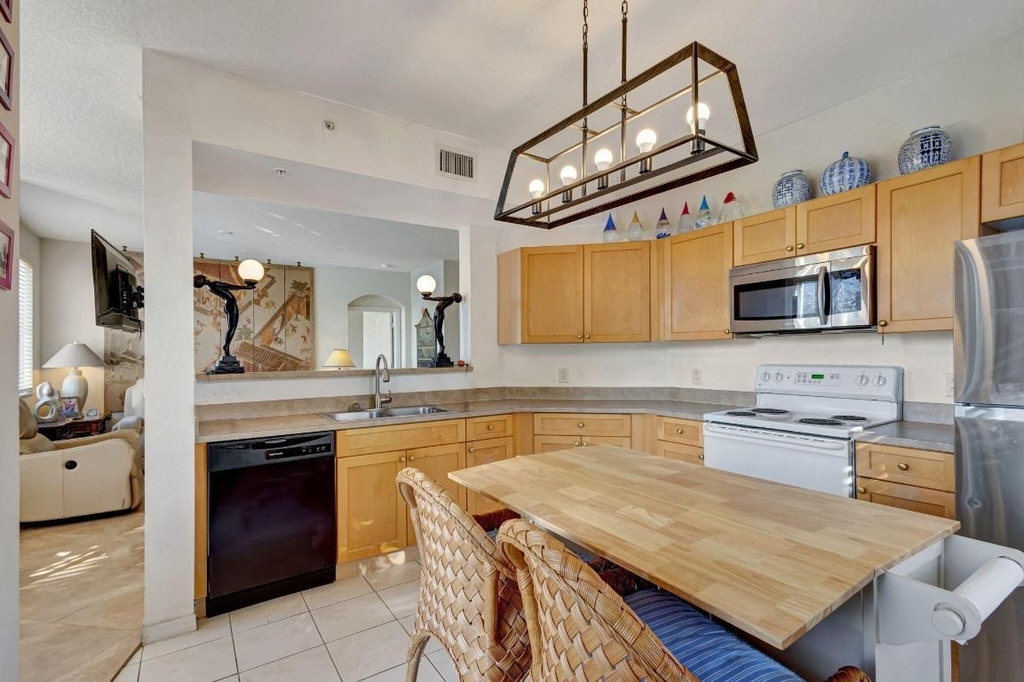 11023 Legacy Lane - Photo 19