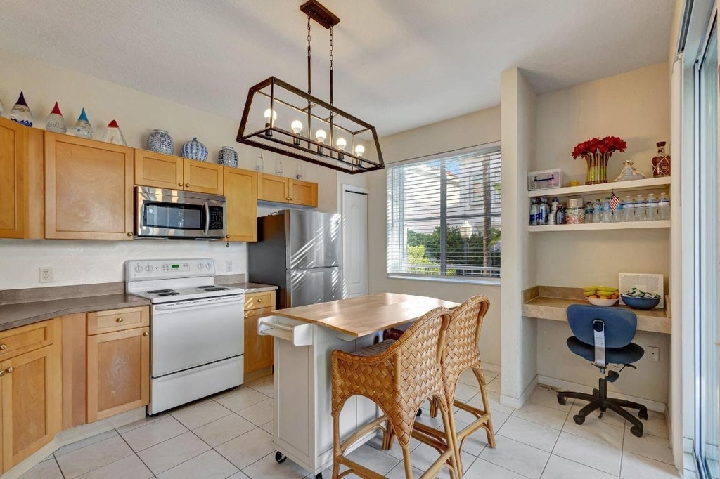 11023 Legacy Lane - Photo 17