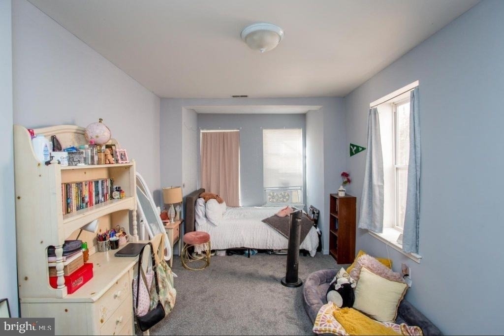 1814 N Bouvier Street - Photo 8