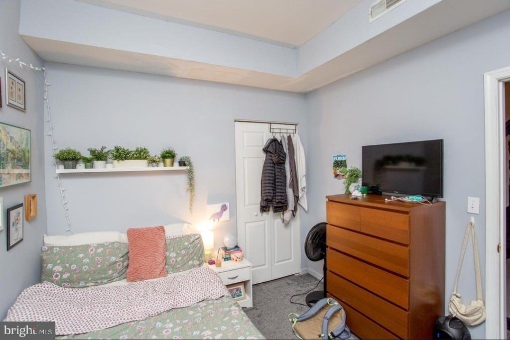 1814 N Bouvier Street - Photo 9