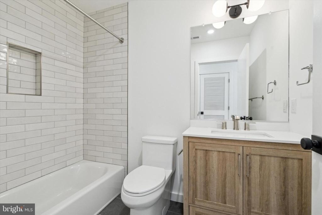 1700 Frankford Avenue - Photo 10