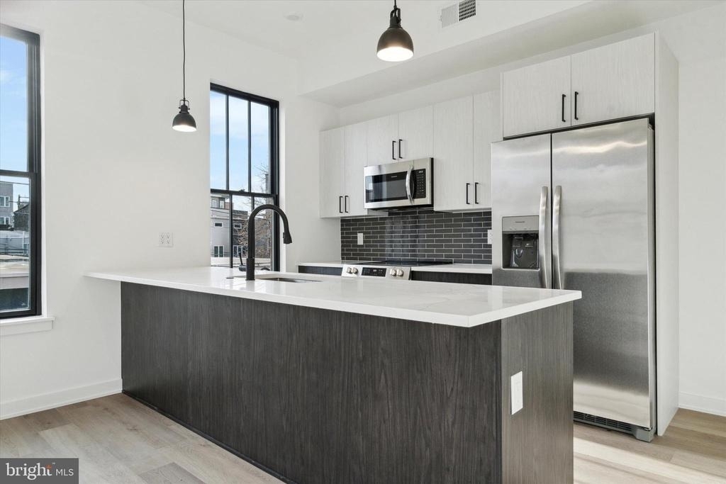 1700 Frankford Avenue - Photo 3