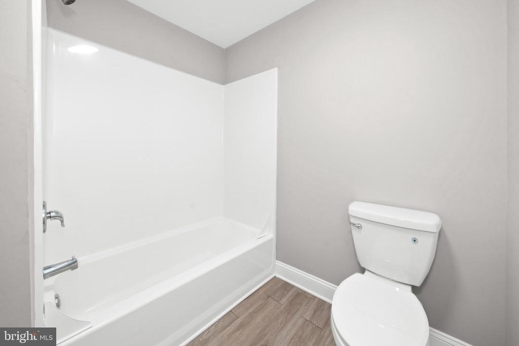 3000 Fountainview Circle - Photo 11