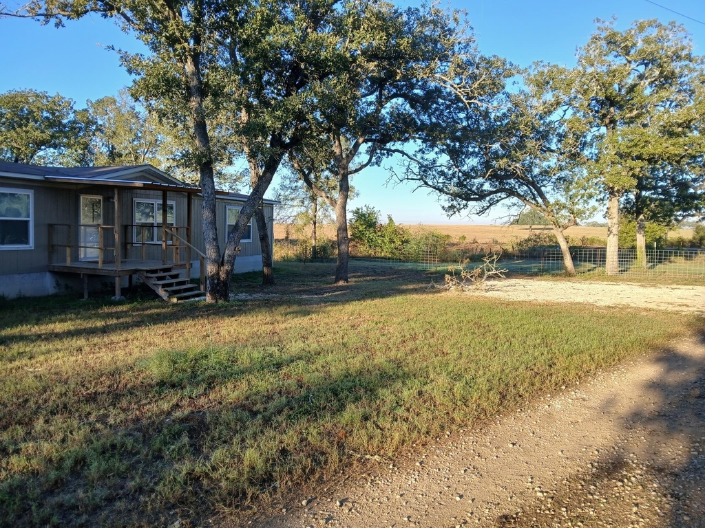 8717 Fm 1115 - Photo 13