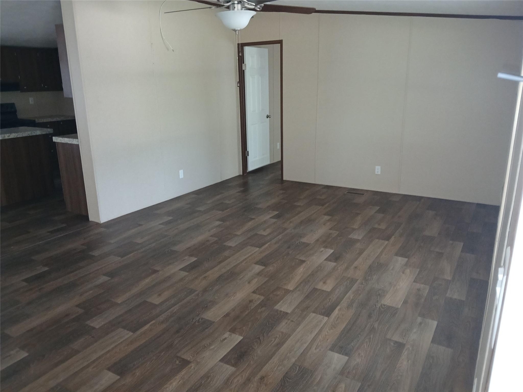 8717 Fm 1115 - Photo 2