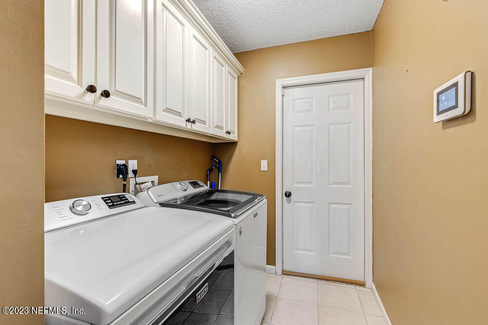 332 Maplewood Drive - Photo 24
