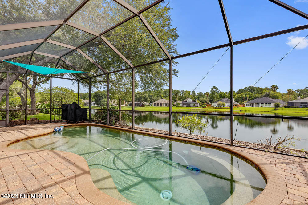 332 Maplewood Drive - Photo 30