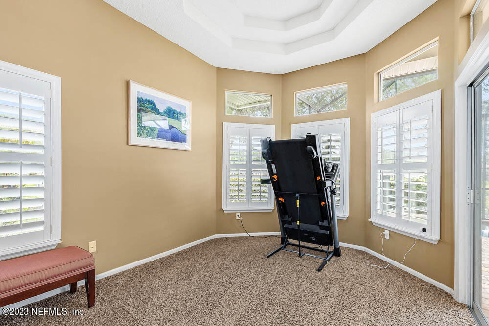 332 Maplewood Drive - Photo 15