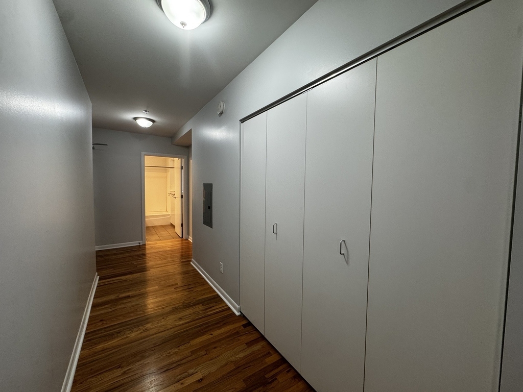 1337 W Fargo Avenue - Photo 11