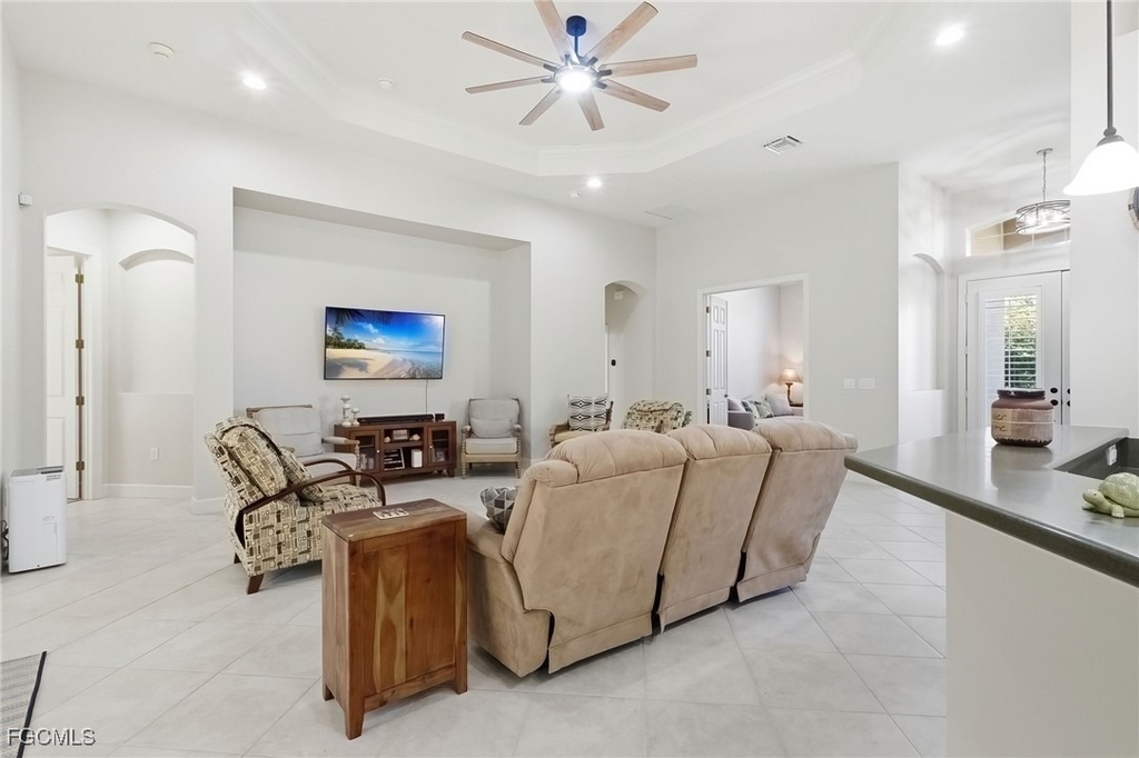 11225 Lithgow Lane - Photo 4