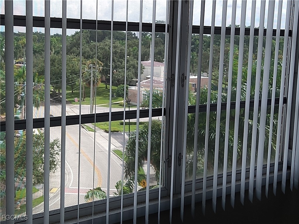 2350 W 1st Street - Photo 8