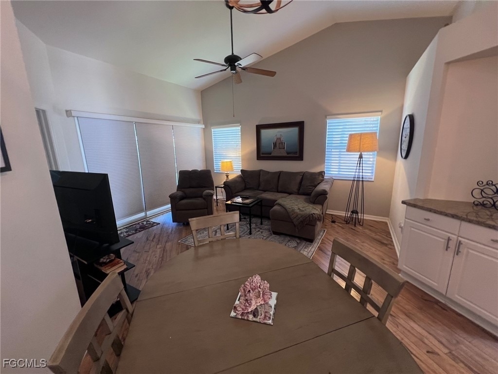 12061 Summergate Circle - Photo 5