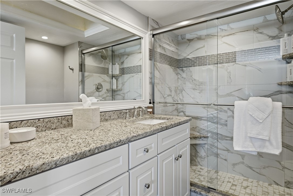 8350 Estero Boulevard - Photo 15