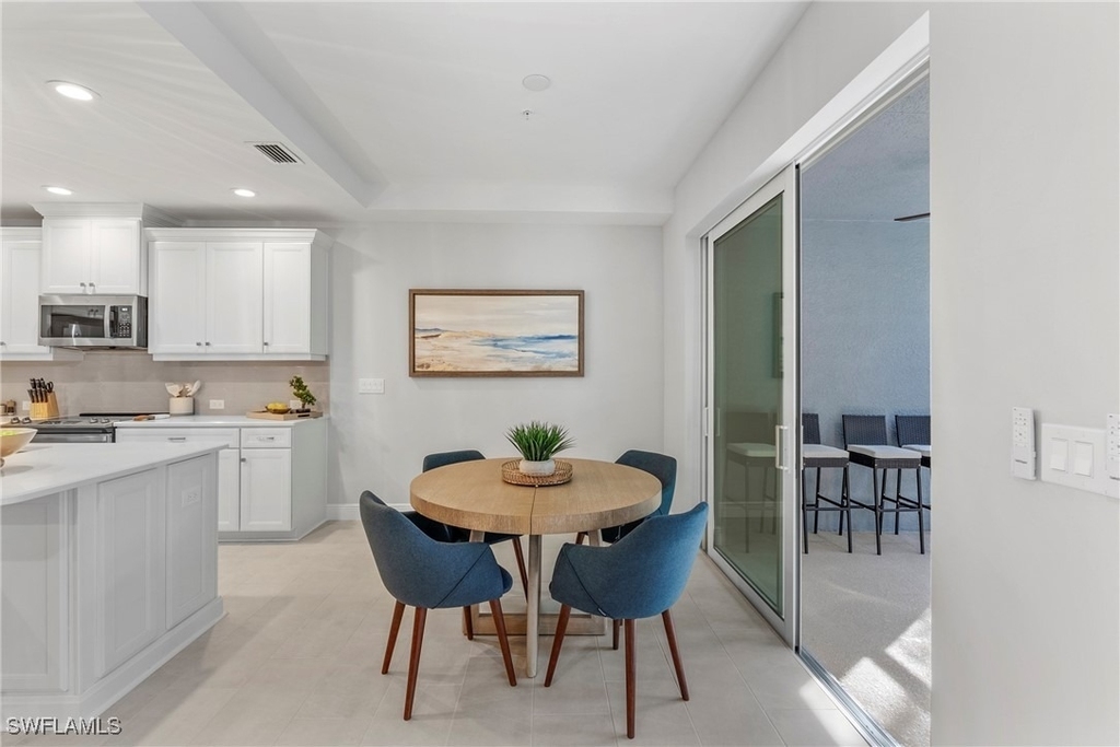 2640 Seychelles Circle - Photo 10