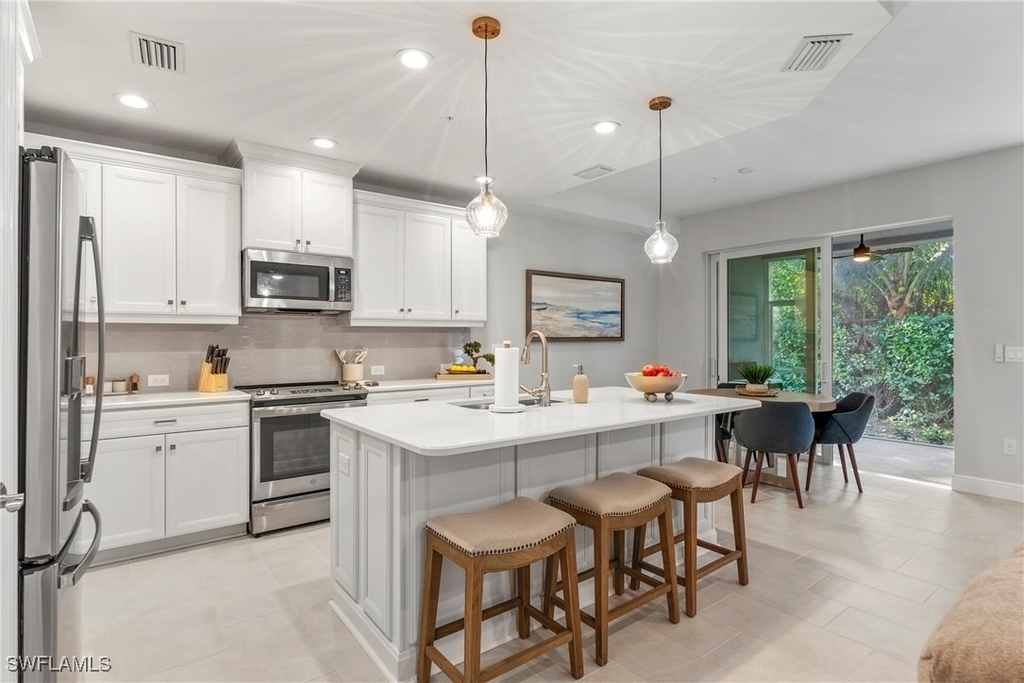 2640 Seychelles Circle - Photo 12