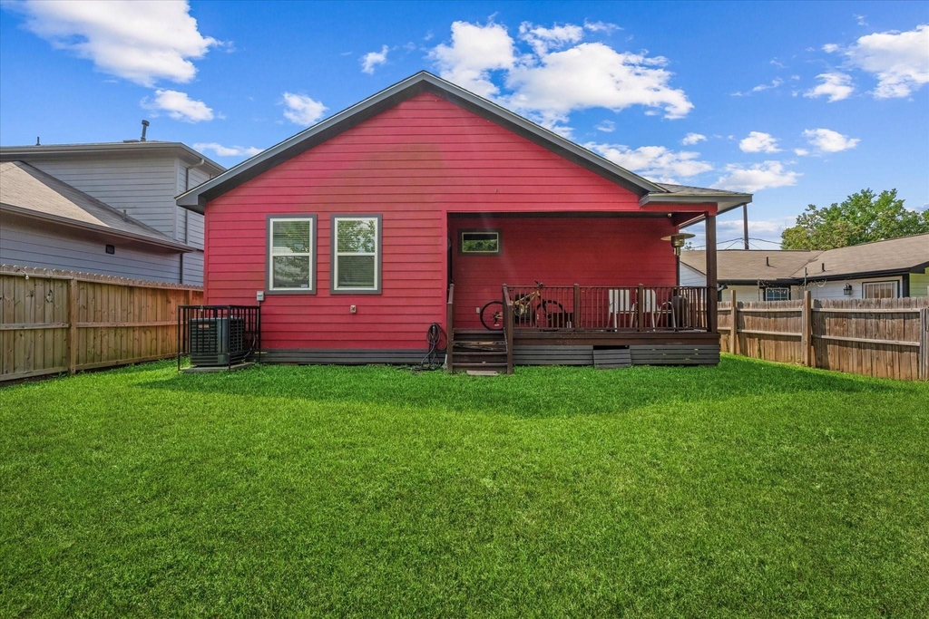 4547 Newberry Street - Photo 11
