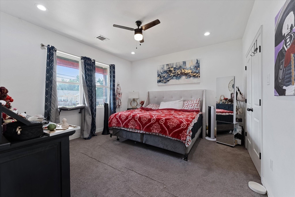 4547 Newberry Street - Photo 8