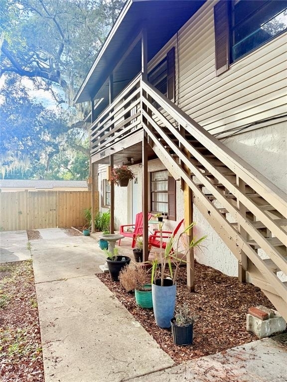 9402 N Semmes Street - Photo 0