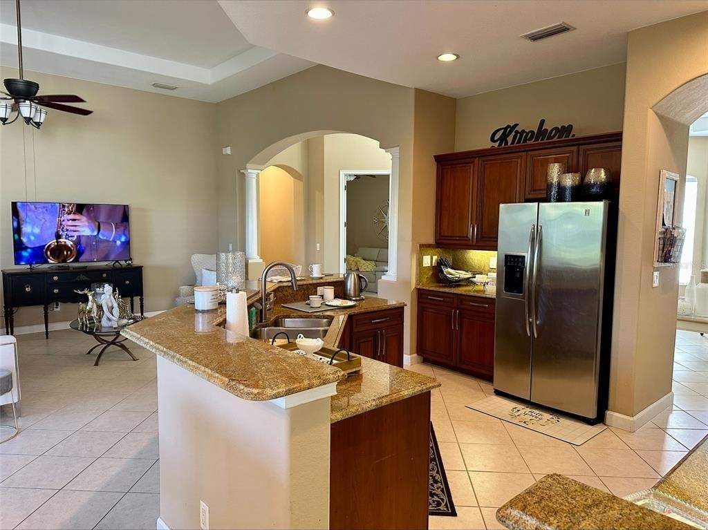 137 Medici Terrace - Photo 5