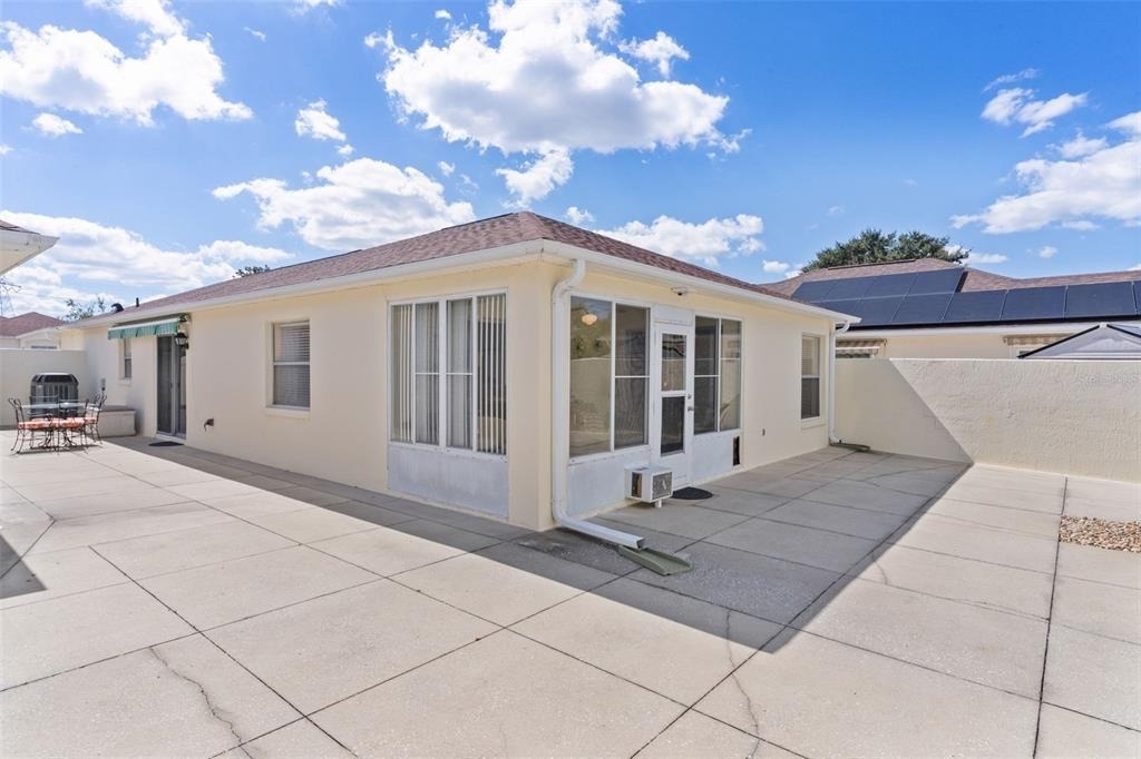 1330 La Jolla Circle - Photo 18