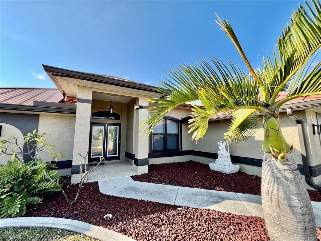 426 Nw 37th Place - Photo 2