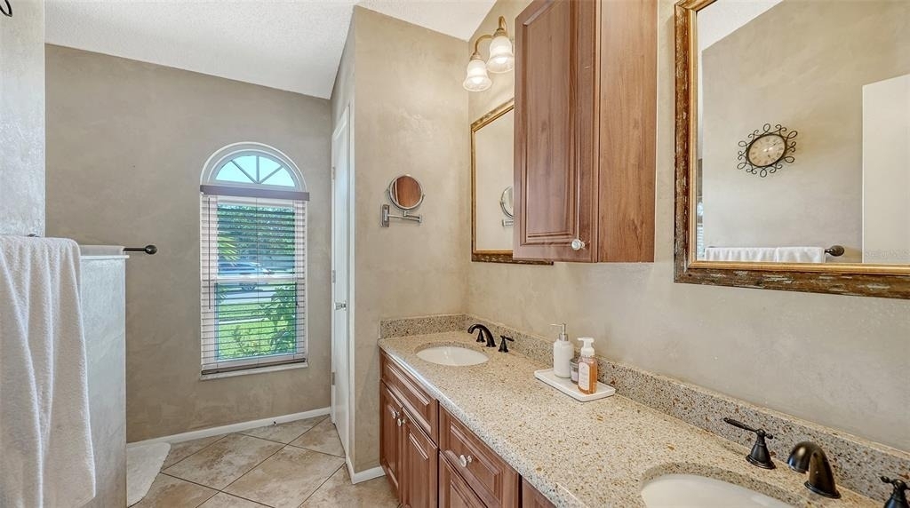 2246 Cork Oak Street W - Photo 28